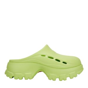 Women's Bryce Slip-on Closed Toe Casual Clogs